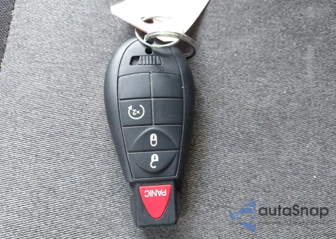 2014 Jeep Cherokee Latitude z USA, uszkodzony, nr VIN 1C4PJMCS6EW153292